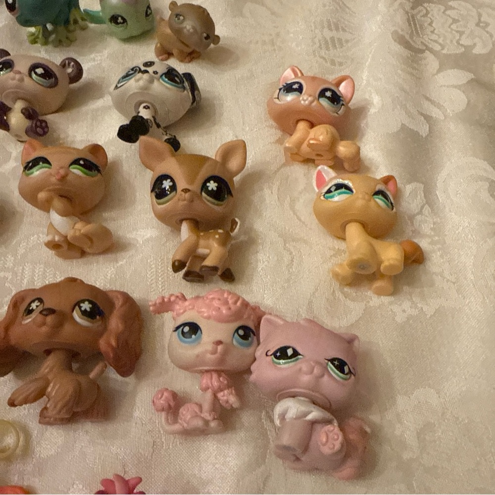 Hasbro LPS Littlest Pet Shop Lot of 32,#870, 639, 626, 748, 689, 496, 497 & More - Picture 5 of 15
